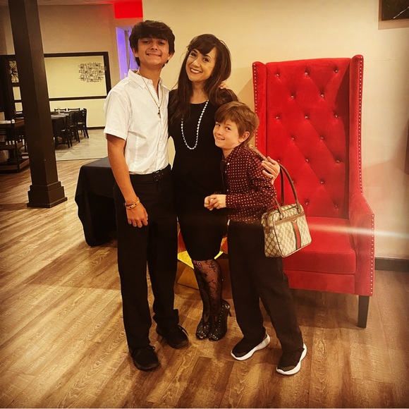 Meet your Posher, Sarah - Picture 10 of 11